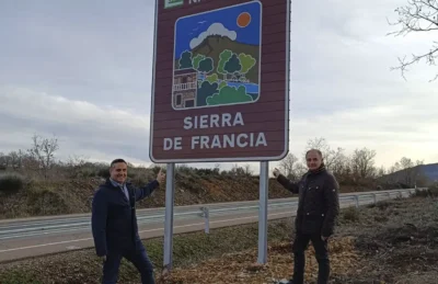 señal carretera sierra francia